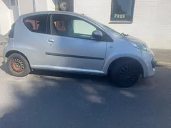 Grau Gebraucht 2007 Citroën C1 Kleinwagen | 1.300 € (Fairer Preis)
