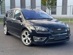 Schwarz Gebraucht 2007 Ford Focus Sport Kombi | 3.490 €
