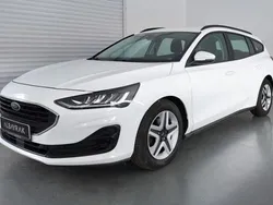 Frozen white Gebraucht 2022 Ford Focus Cool & Connect Kombi | 17.390 € (Fairer Preis)
