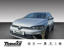 Reflexsilber metallic Gebraucht 2024 VW Polo Move Limousine | 20.580 € (Guter Preis)