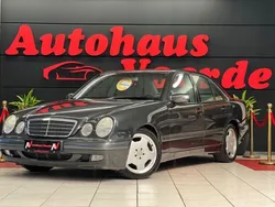 Grau Gebraucht 2001 Mercedes E200 Classic Limousine | 11.490 €