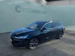 Schwarz Gebraucht 2022 Ford Focus ST-Line Kombi | 23.799 € (Fairer Preis)