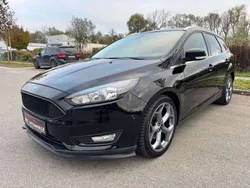 Iridiumschwarz metallic Gebraucht 2016 Ford Focus Titanium Kombi | 8.950 € (Guter Preis)
