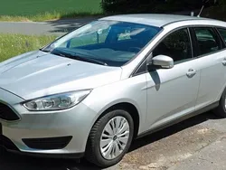 Silber Gebraucht 2018 Ford Focus Trend Kombi | 10.100 € (Superpreis)