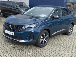Lackierung blau celebes/metall Gebraucht 2023 Peugeot 3008 Allure SUV | 23.190 € (Guter Preis)
