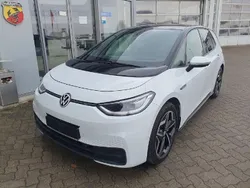 Gletscherweiß metallic Gebraucht 2023 VW ID.3 Pro Performance Kleinwagen | 26.850 € (Fairer Preis)