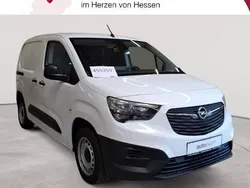 Jade weiß Gebraucht 2021 Opel Combo Selection Van / Kleinbus | 10.790 € (Superpreis)