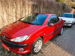 Rot Gebraucht 2002 Peugeot 206 CC Cabrio | 450 € (Superpreis)