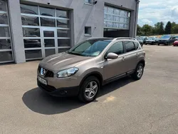 Beige Gebraucht 2012 Nissan Qashqai SUV | 7.600 € (Fairer Preis)