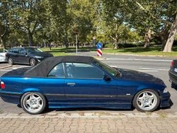 Blau Gebraucht 1999 BMW 328 Cabriolet M Sport Cabrio | 10.500 € (Guter Preis)
