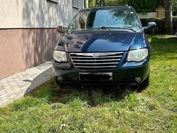 Andere farben Gebraucht 2006 Chrysler Voyager Van / Kleinbus | 3.700 € (Teuer)