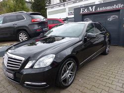 Schwarz Gebraucht 2012 Mercedes E250 Avantgarde Limousine | 14.680 € (Teuer)