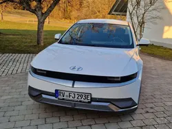Weiß Gebraucht 2022 Hyundai Ioniq 5 SUV | 28.500 € (Fairer Preis)