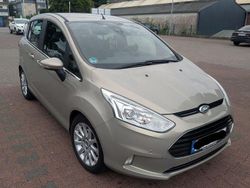 Beige Gebraucht 2014 Ford B-MAX Titanium Van / Kleinbus | 8.400 € (Fairer Preis)