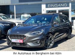 Grau Gebraucht 2020 Ford Focus ST Limousine | 17.950 € (Guter Preis)