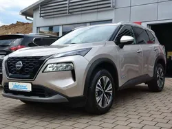 Champagne silver metallic Gebraucht 2024 Nissan X-Trail N-Connecta SUV | 41.490 € (Teuer)