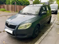Grau Gebraucht 2010 Skoda Roomster Kombi | 999 €