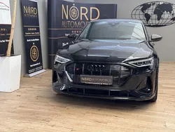 Mythosschwarz metall (metallic) Gebraucht 2022 Audi e-tron Sport SUV | 40.699 € (Superpreis)