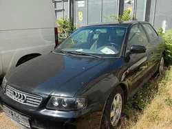 Schwarz Gebraucht 1997 Audi A3 Kleinwagen | 500 € (Fairer Preis)