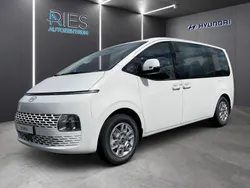 Weiß Neu 2025 Hyundai Staria Trend Van | 48.124 €