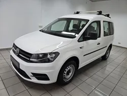 Weiß Gebraucht 2016 VW Caddy Van / Kleinbus | 13.990 € (Fairer Preis)