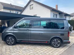 Grau Gebraucht 2021 VW T6.1 Edition Van | 51.900 € (Teuer)