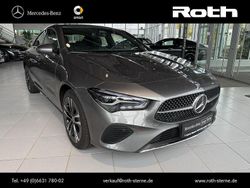 Grau Gebraucht 2024 Mercedes CLA200 Progressive Limousine | 31.899 € (Guter Preis)