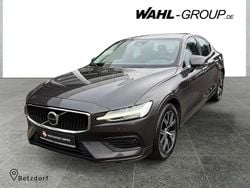 Grau Gebraucht 2024 Volvo S60 Limousine | 30.790 € (Superpreis)