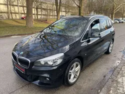 Black sapphire metallic Gebraucht 2015 BMW 218 M Sport Van / Kleinbus | 9.900 € (Fairer Preis)