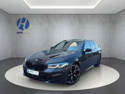 Carbonschwarz metallic Gebraucht 2022 BMW 540 M Sport Kombi | 46.970 € (Etwas zu teuer)