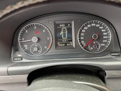 Blau Gebraucht 2012 VW Touran Van / Kleinbus | 8.500 € (Guter Preis)