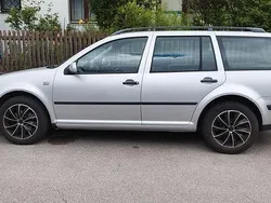 Silber Gebraucht 2005 VW Golf IV Kombi | 600 € (Fairer Preis)