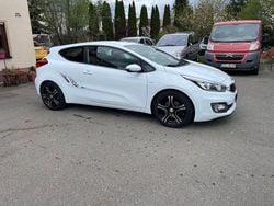 Weiß Gebraucht 2015 Kia ProCeed Edition 7 Kleinwagen | 6.399 € (Superpreis)