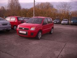 Rot Gebraucht 2009 Ford Fusion Style Limousine | 3.599 € (Fairer Preis)