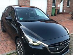 Schwarz Gebraucht 2015 Mazda 2 Sports-Line Limousine | 8.490 € (Fairer Preis)