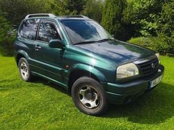Grün Gebraucht 2002 Suzuki Grand Vitara SUV | 3.100 € (Guter Preis)