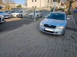 Silber Gebraucht 2008 Skoda Octavia Sport Limousine | 3.950 € (Guter Preis)