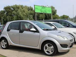 Silber Gebraucht 2005 Smart ForFour Passion Limousine | 2.990 € (Fairer Preis)