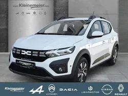 Weiß Neu 2025 Dacia Sandero Stepway Kleinwagen | 18.724 € (Etwas zu teuer)