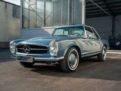 Blau Gebraucht 1971 Mercedes SL280 Cabrio | 205.000 €