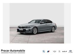 Grau Gebraucht 2025 BMW 320 M Sport Limousine | 40.730 € (Fairer Preis)