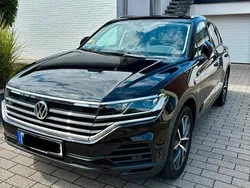 Schwarz Gebraucht 2020 VW Touareg SUV | 38.000 € (Fairer Preis)