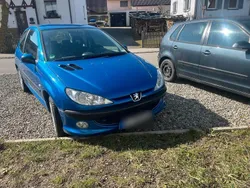 Blau Gebraucht 2006 Peugeot 206 Kleinwagen | 1.100 € (Fairer Preis)