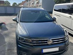 Grau Gebraucht 2018 VW Tiguan Allspace Highline SUV | 23.200 € (Etwas zu teuer)