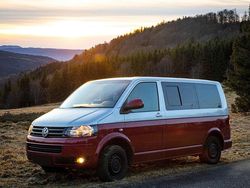 Rot Gebraucht 2013 VW T5 Van | 22.000 €