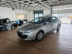 Grau Gebraucht 2011 Renault Mégane GrandTour Kombi | 2.100 € (Etwas zu teuer)