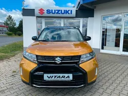 Gelb Neu 2025 Suzuki Vitara Comfort SUV | 26.990 € (Fairer Preis)
