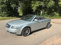 Grau Gebraucht 2003 Audi A4 Cabrio | 3.300 € (Guter Preis)