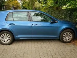 Blau Gebraucht 2013 VW Golf VII Trendline Limousine | 8.800 € (Fairer Preis)