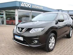 Grün Gebraucht 2016 Nissan X-Trail 360º SUV | 14.990 € (Fairer Preis)